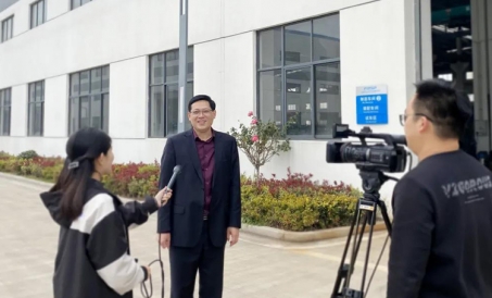 Trung tâm truyền thông hội tụ của thành phố Liyang loạt các cuộc phỏng vấn về cổ phiếu FDSP